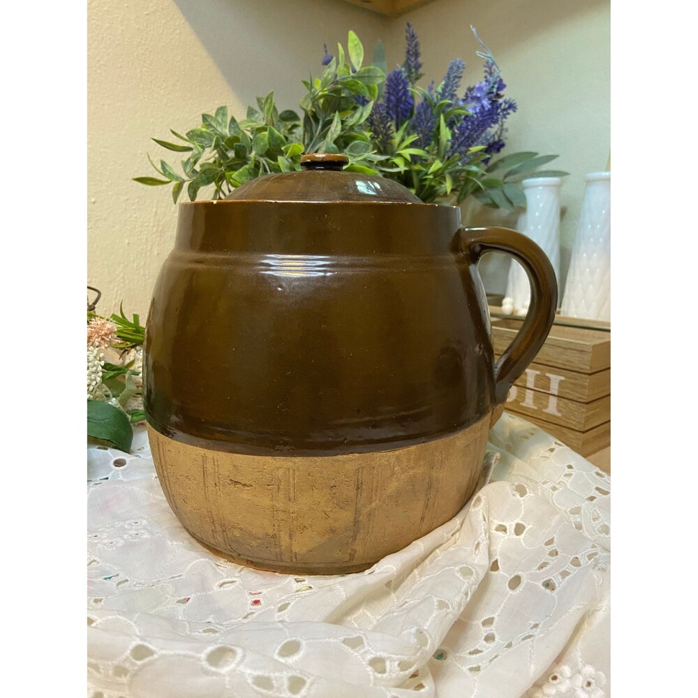 Antique Progressive Pottery Pure Flint Large Bean Pot